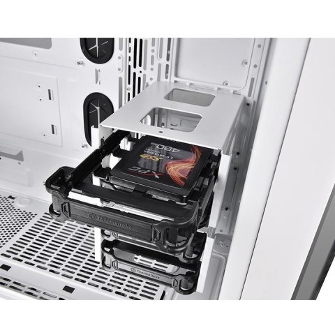 Obudowa View 71 Riing Tempered Glass E-ATX Full Tower - edycja Snow Obudowa View 71 Riing Tempered Glass E-ATX Full Tower - edycja Snow