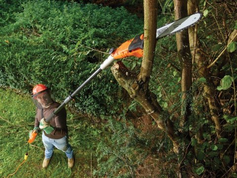 Pilarka łańcuchowa do cięcia gałęzi Black&Decker PS7525-QS Pilarka łańcuchowa do cięcia gałęzi Black&Decker PS7525-QS