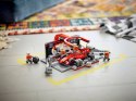 LEGO CITY 60443 F1 Pit stop i mechanicy z bolidem Ferrari