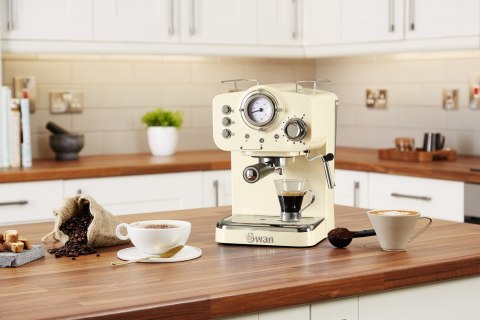 Ekspres ciśnieniowy Swan Espresso Coffee Machine SK22110CN (1100W; kolor kremowy) (WYPRZEDAŻ) Ekspres ciśnieniowy Swan Espresso Coffee Machine SK22110CN (1100W; kolor kremowy) (WYPRZEDAŻ)